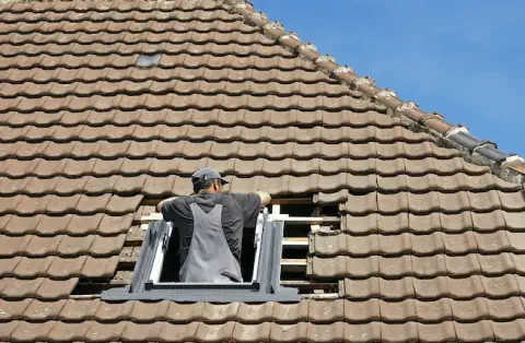 Pose de velux - Mézières-sous-Lavardin